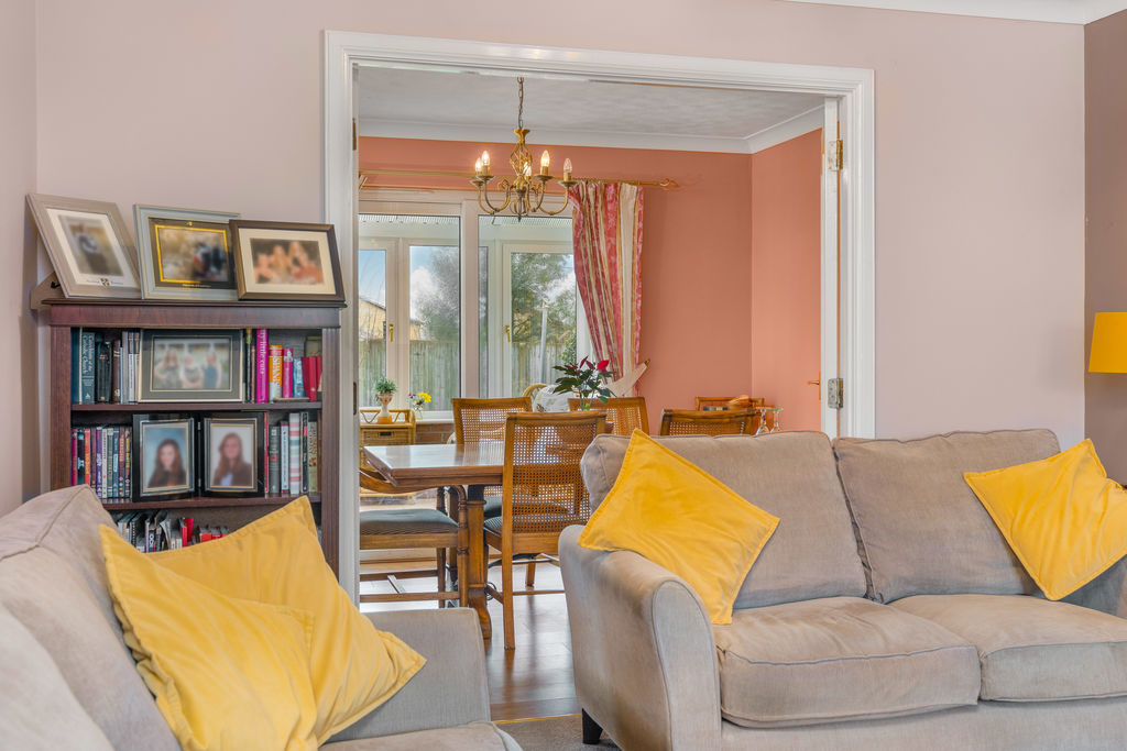 Astrop Gardens Kings Sutton